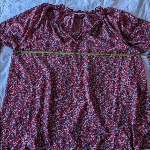 Max Studio Plus Size Blouse, Sz 2x Red - Picture 3 of 10